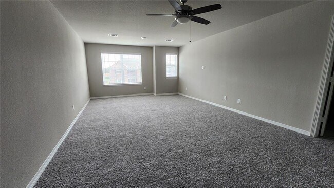 Building Photo - 8009 Scanlan Trl