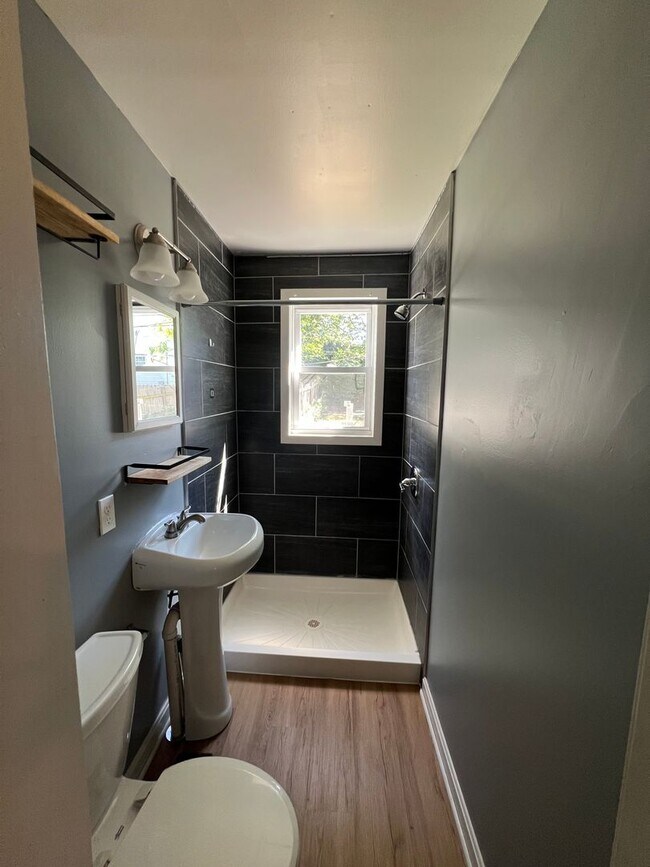 Building Photo - 3925 Greenmount Ave