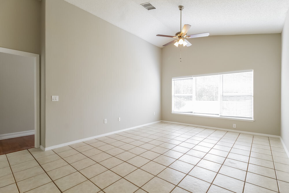 Building Photo - 1802 Meadow Pond Way