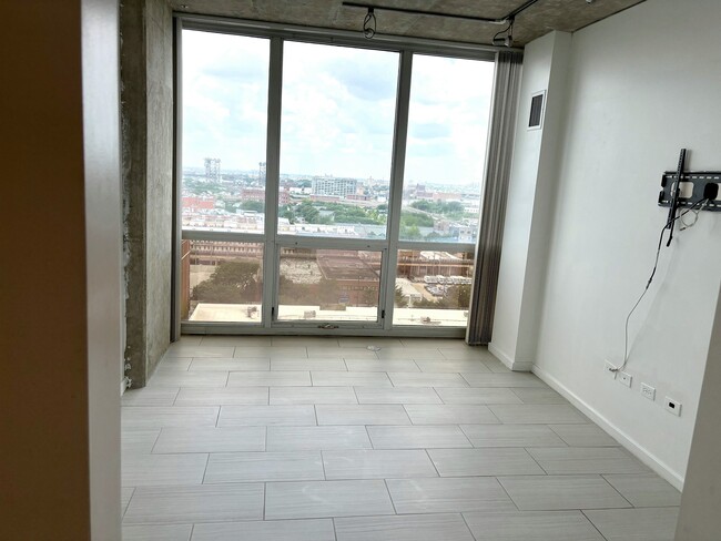 MASTER BEDROOM - 1845 S Michigan Ave