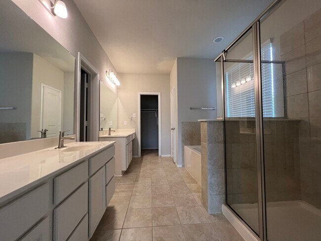 Building Photo - 2510 Northern Great White Ct