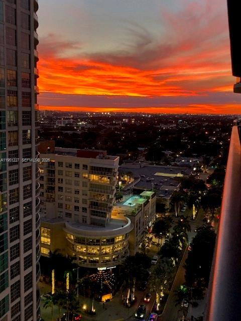 Building Photo - 121 NE 34th St