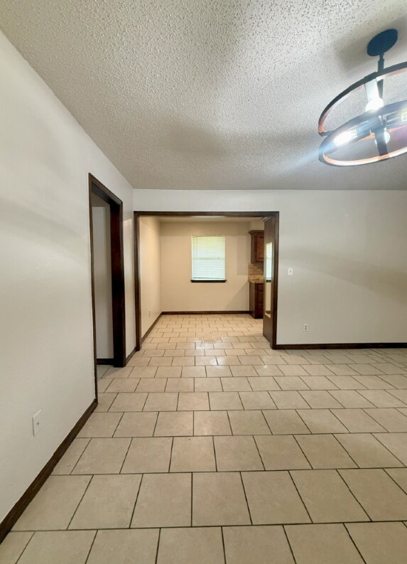 Building Photo - 952 NW 6th St