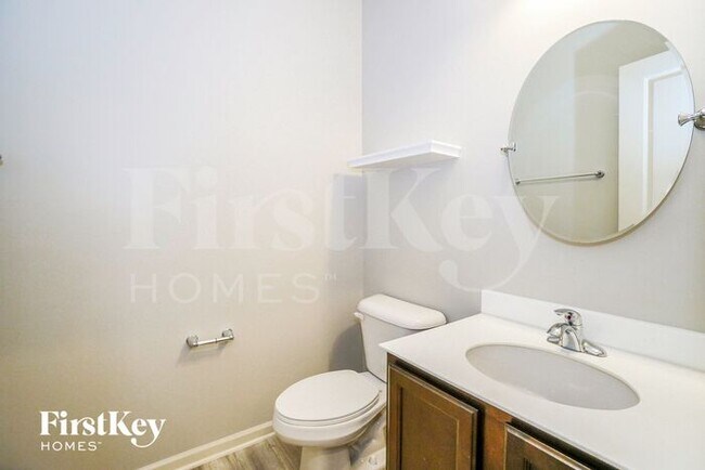 Building Photo - 314 Market St