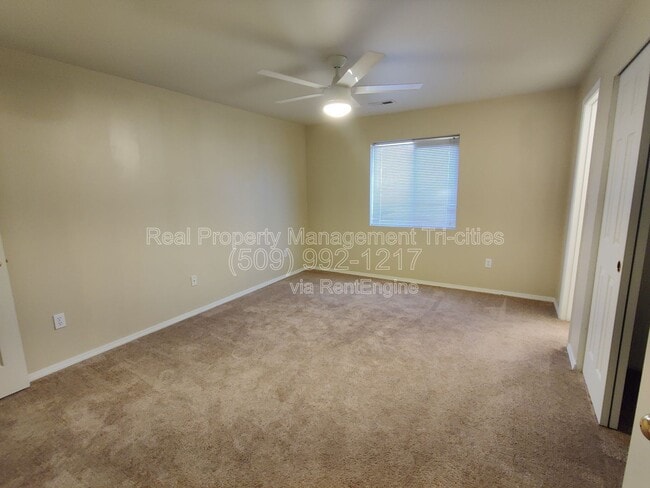 Building Photo - 4776 Mt Adams View Dr