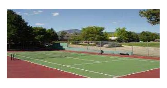 Private Tennis Courts - 3120 Corona Trl