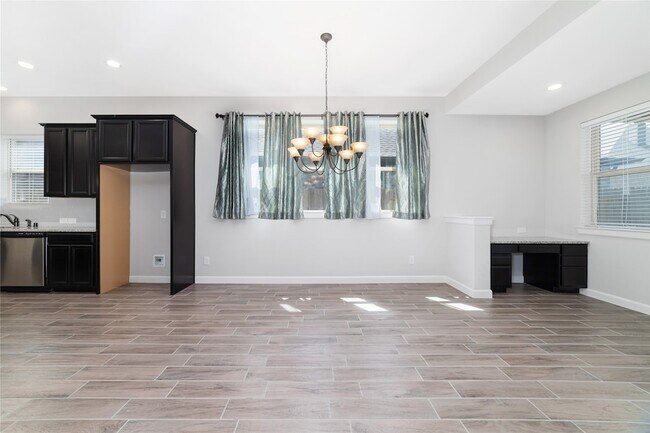Building Photo - 11127 Bluewater Lagoon Cir