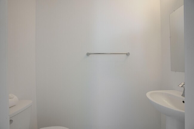 Building Photo - 5113 Beckman Ter