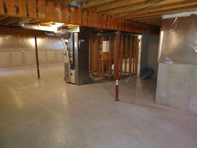 Building Photo - Your Next home is on a quiet cul-de-sac in Beavercreek!