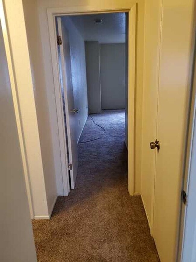 Building Photo - 4040 Gagos Dr