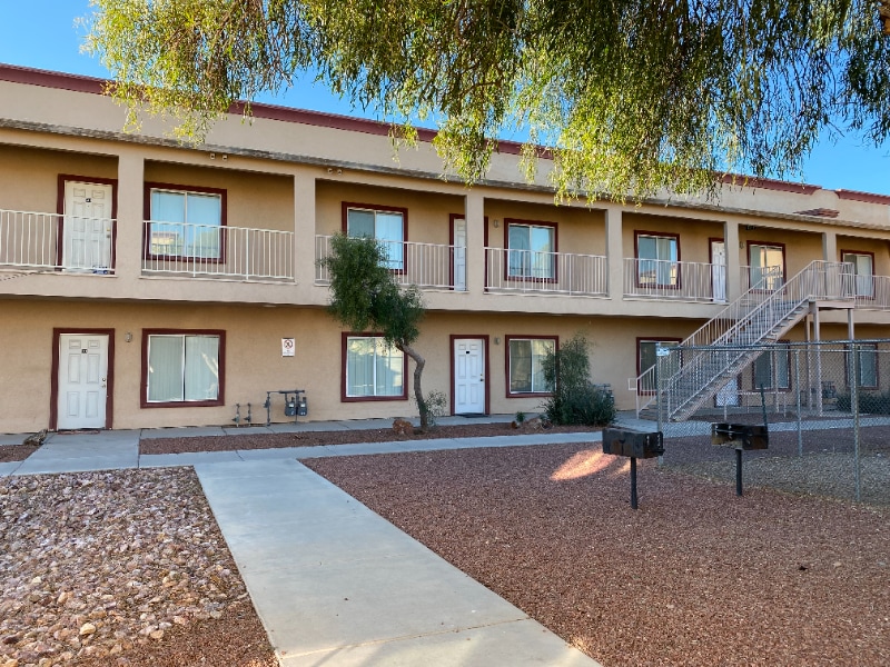 Building Photo - 1627 Havasupai Dr