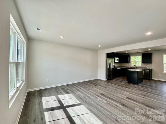 Building Photo - 8038 Sinnet Pl