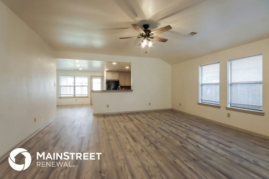 Building Photo - 21625 Hackamore Ct