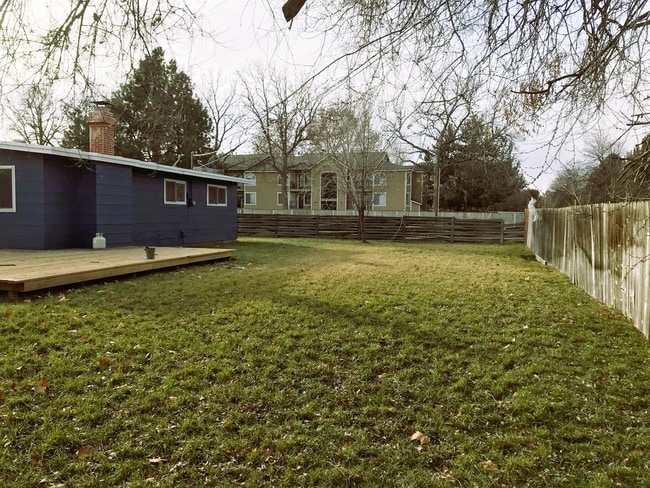 Building Photo - 7136 Everett St