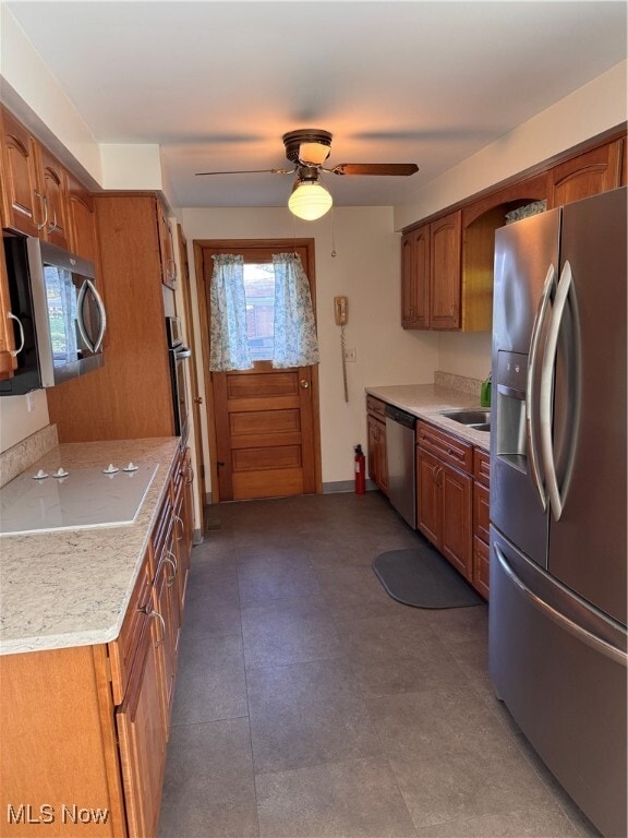 Building Photo - 54084 High View Row