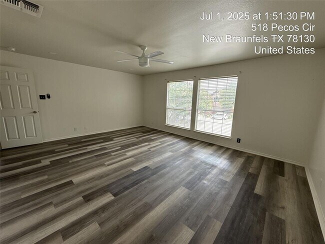 Building Photo - 518 Pecos Cir