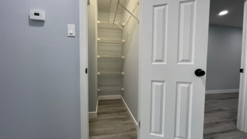 Building Photo - 9144 Ellie Dr
