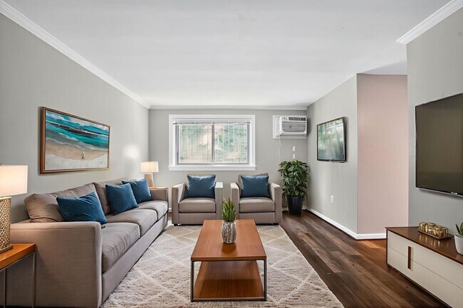 Building Photo - 2025 Move-In Special – $200 Off First Month’s Rent!! Modern 2-Bedroom Apartment with In-Unit Laun...