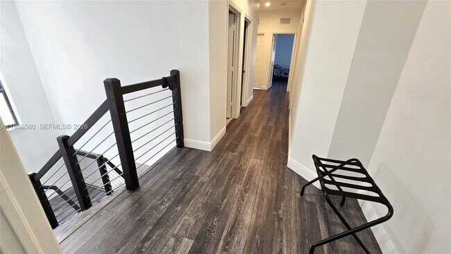 Building Photo - 10032 NW 87th Terrace