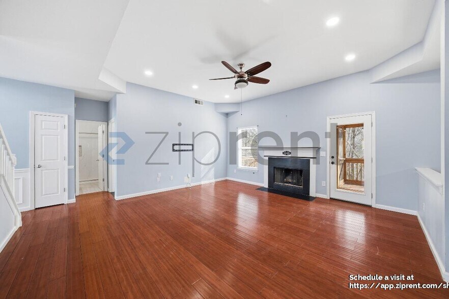 Building Photo - 1305 Rockbass Rd