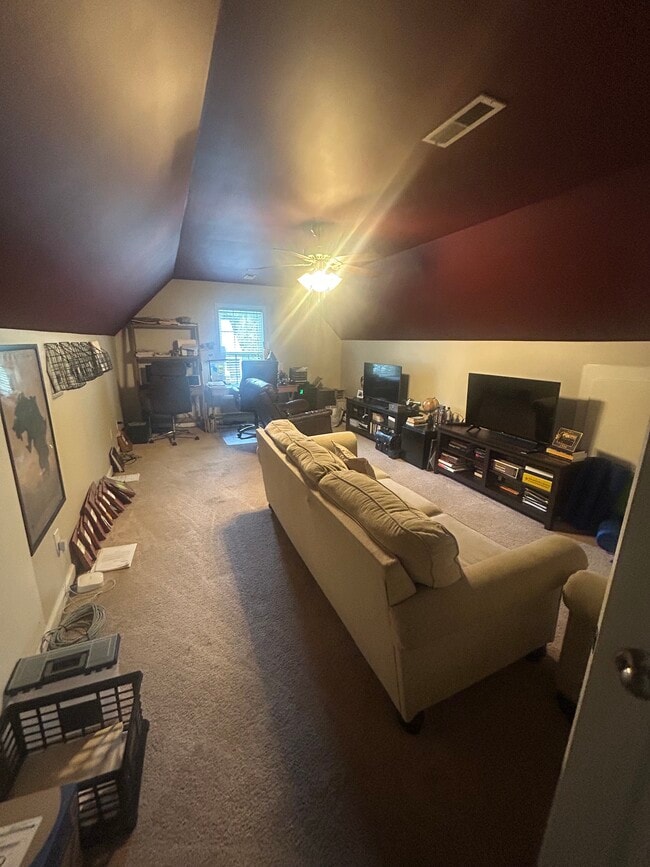 Building Photo - 4304 Dublin Rd