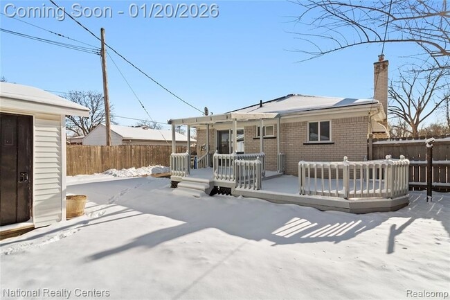 Building Photo - 29942 Avondale St