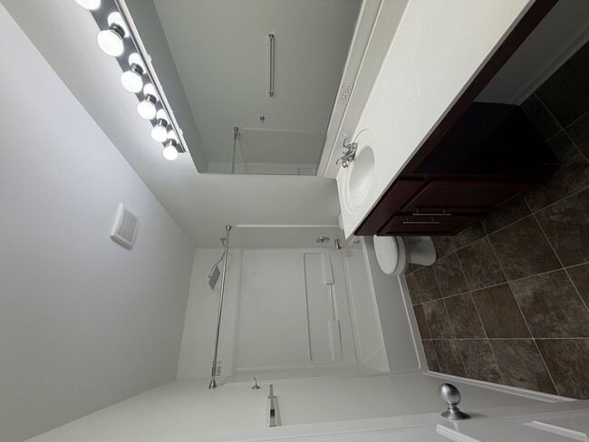 Building Photo - 4533 Garritano St