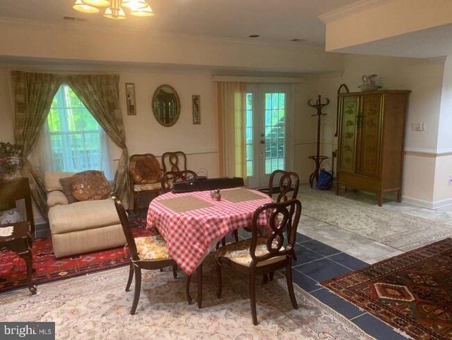 Building Photo - 3128-FURNISHED Prosperity Ave