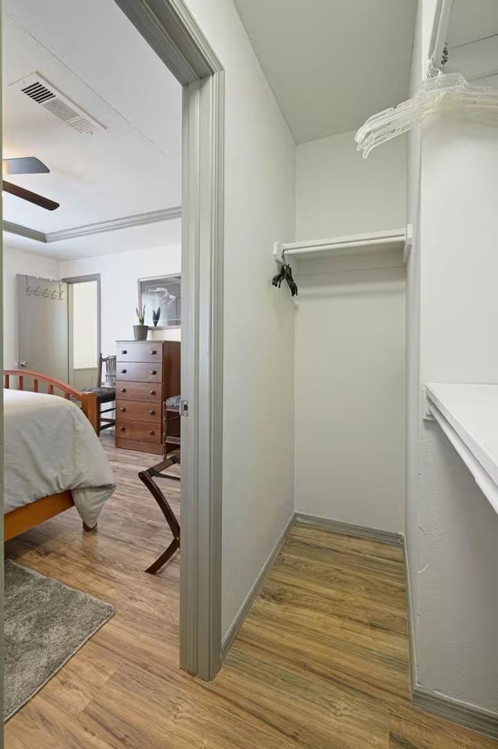 Building Photo - 1212 SW 99th Terrace