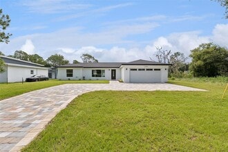 Building Photo - 2544 N Arrowhead Rd
