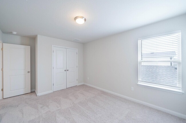 Building Photo - 8208 Cottage Rose Dr