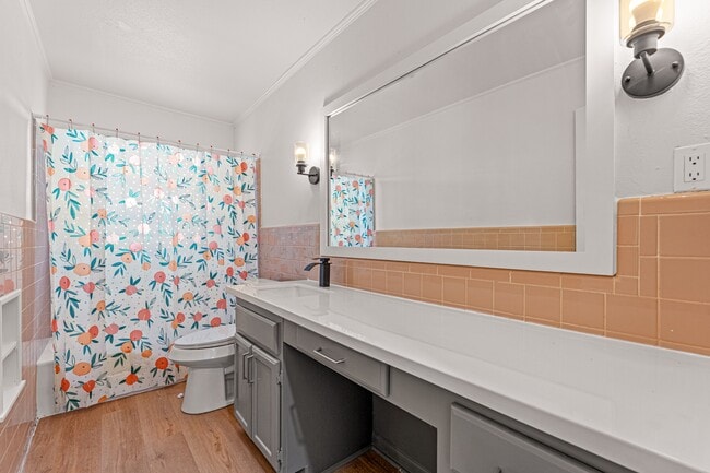 Building Photo - 1301 Harrison Ave