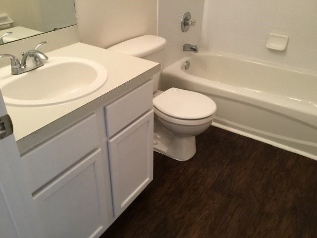 Building Photo - 1789 Keswick Rd