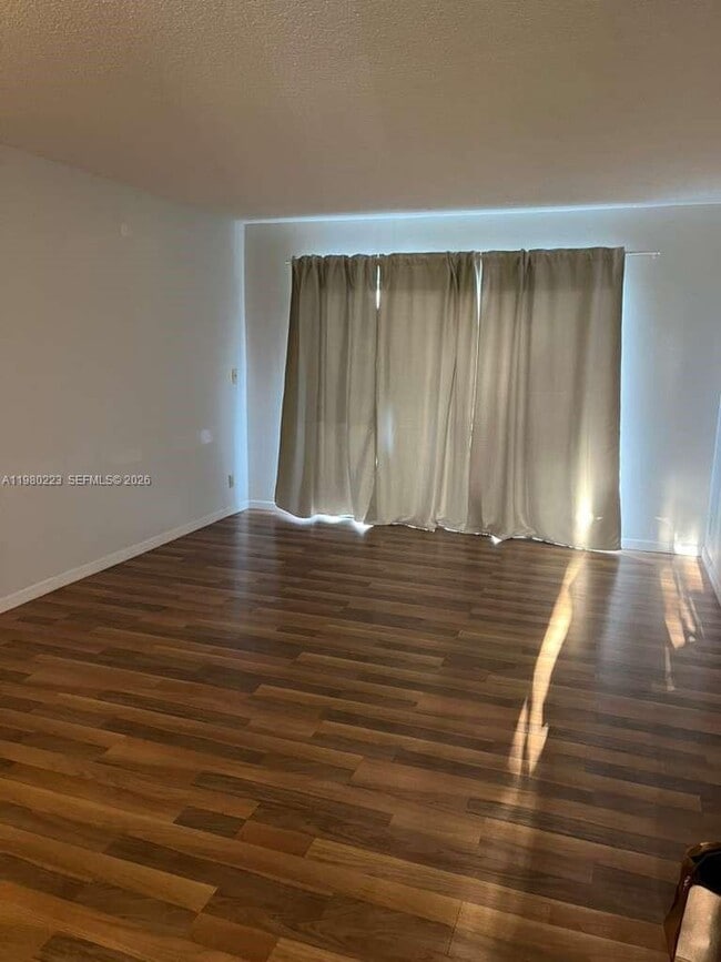 Building Photo - 1701 Washington St