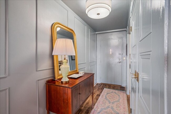 Building Photo - Large 1BR/1BA with Natural Light & Modern Finishes in Cleveland Park