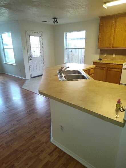 Building Photo - 4838 Lazy Timbers Dr