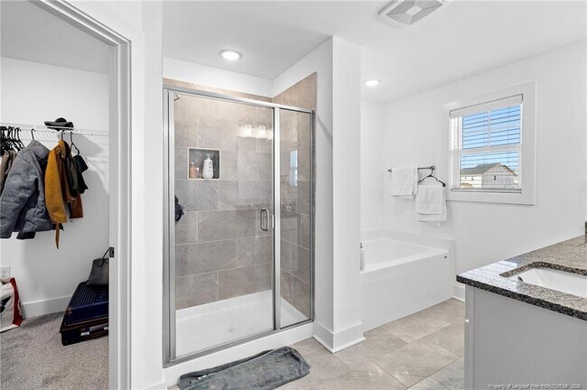 Building Photo - 198 Peeler Circle