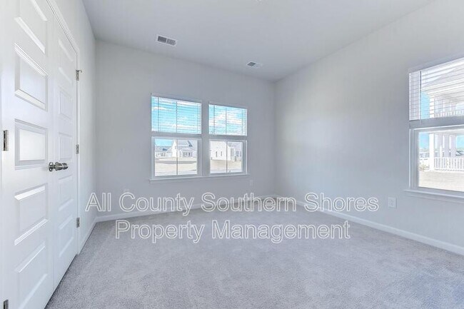 Building Photo - 223 Augusta Grn Wy