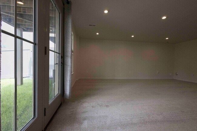 Building Photo - Charming 3 Bedroom/2.5 Bathroom in Bel Air, MD!