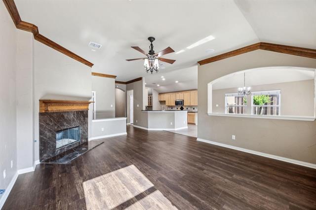 Building Photo - 12404 Daimler Dr