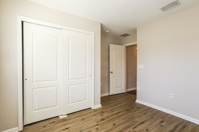 Building Photo - 13292 Avery Park Ln