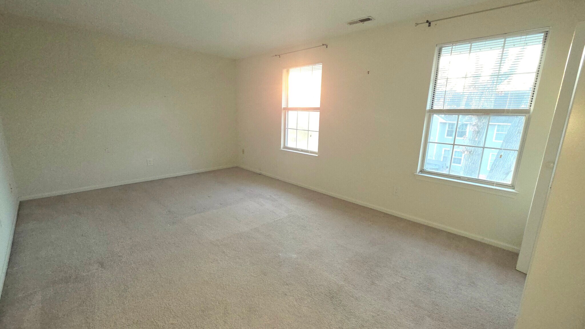 Building Photo - 853 Fishers Creek Rd