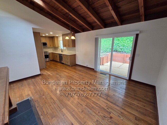 Building Photo - Beautifully remodeled 3+Bedrooms, 3 bath home ~628 Canyon Road, Novato