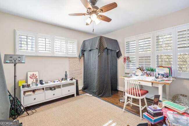 Building Photo - 2026 Harwinor Rd SE