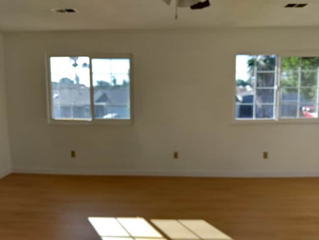 Building Photo - 2412 Sequoia Dr