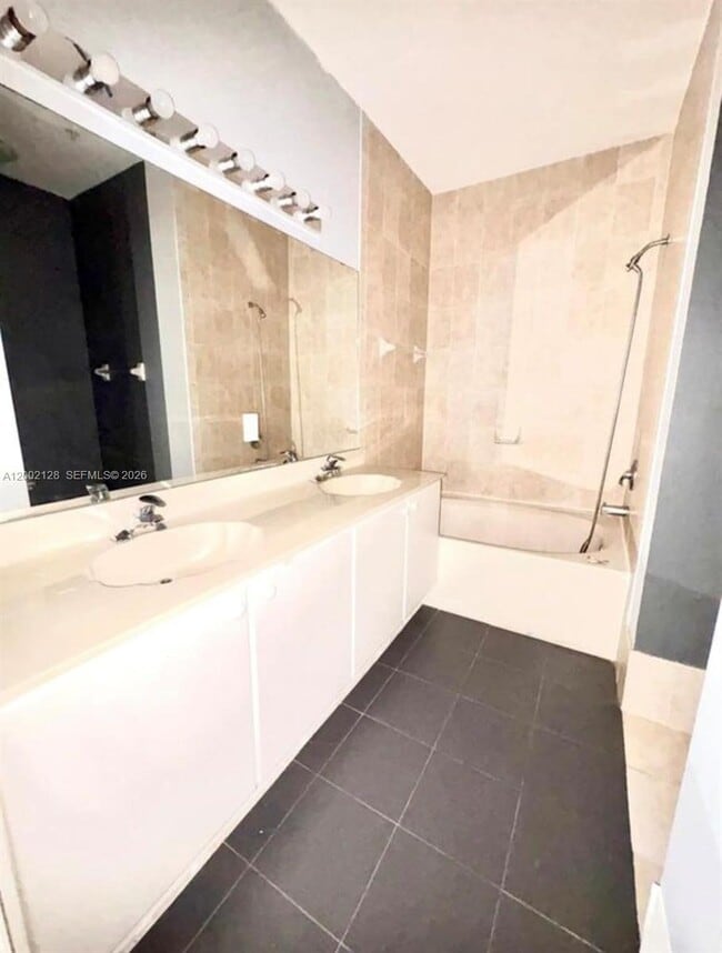 Building Photo - 4311 SW 160th Ave