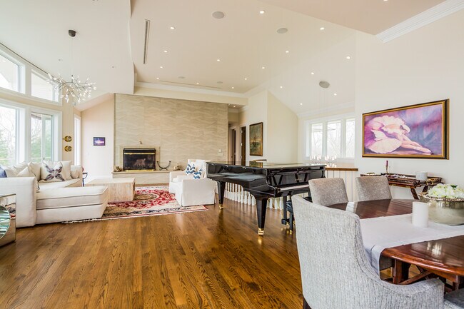 Building Photo - 21 Beech St