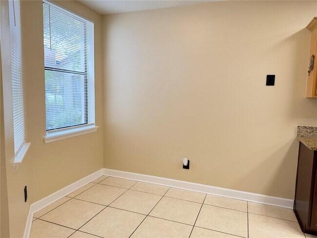 Building Photo - 4125 S Lake Orlando Pkwy