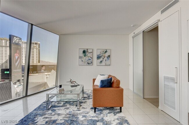 Building Photo - 3726 S Las Vegas Blvd