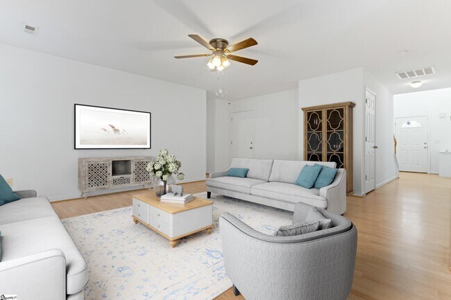 Building Photo - 301 Carnahan Dr